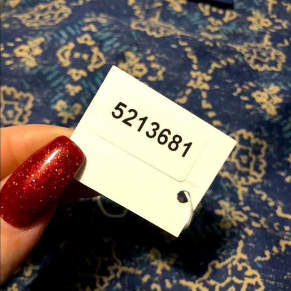 WOMAN'S SWAROVSKI DAYTIME WATCH - RETIRED/RARE - Picture 4 of 4